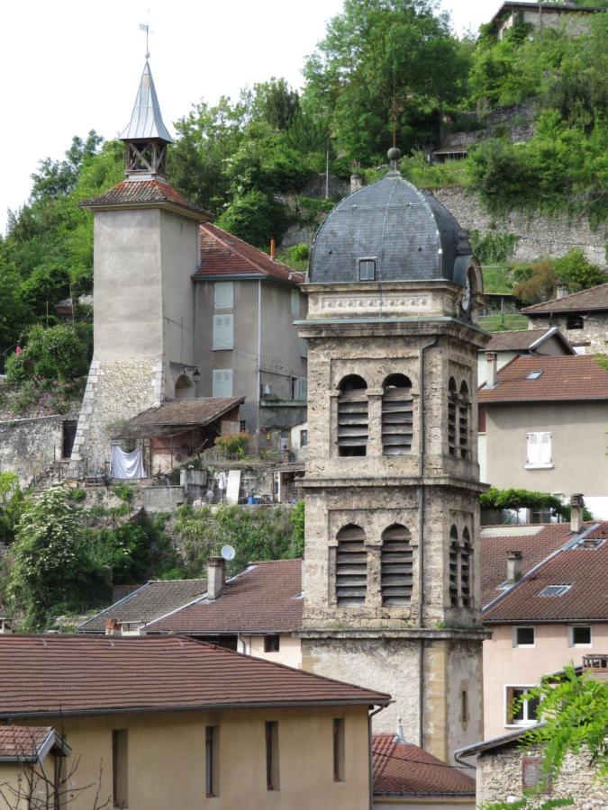 Apartamento Au Bonheur Suspendu Pont-en-Royans Exterior foto