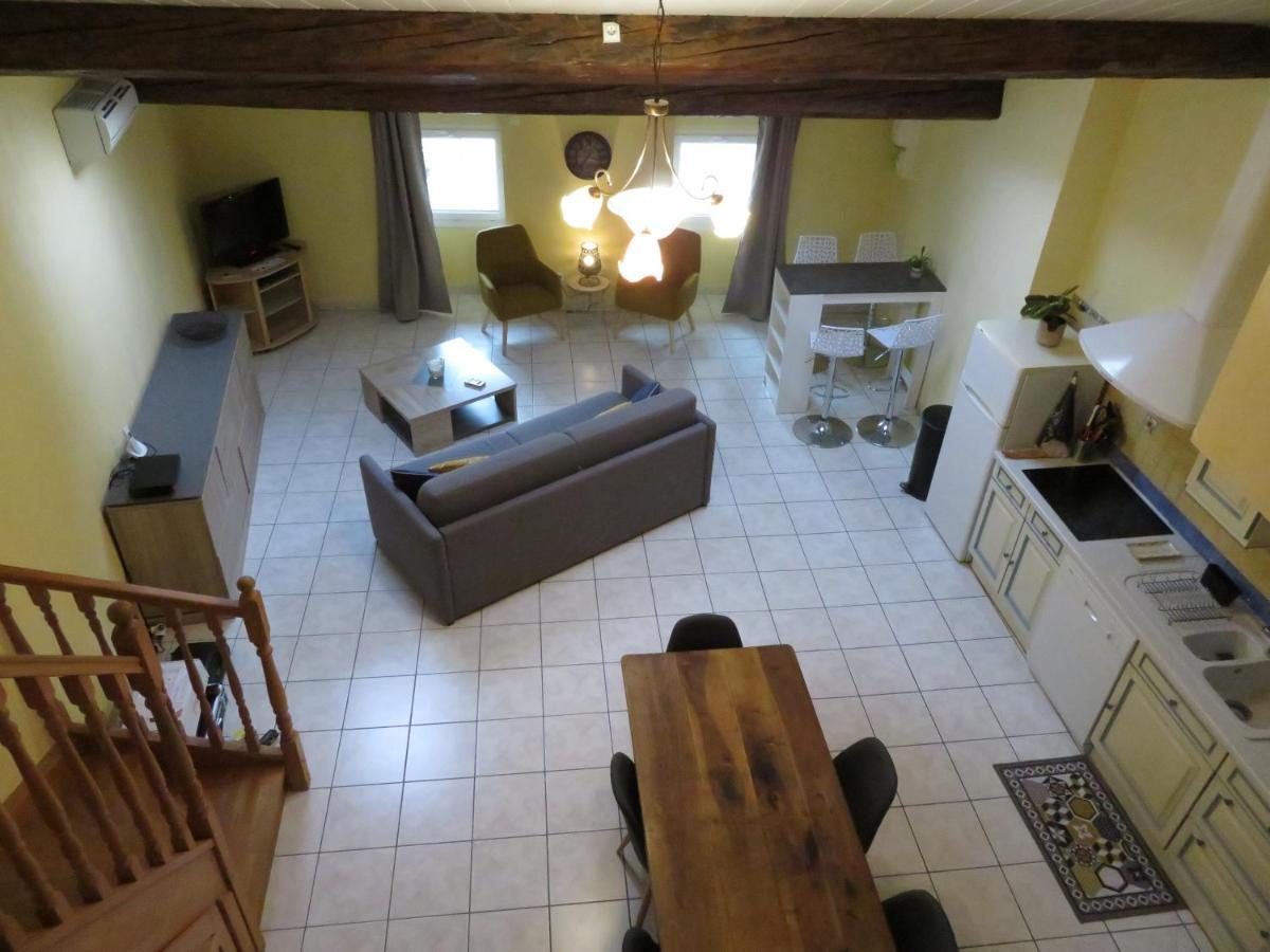 Apartamento Au Bonheur Suspendu Pont-en-Royans Exterior foto